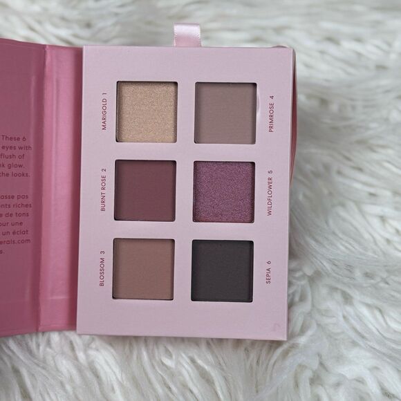 Bareminerals Mineralist Rosewood Eyeshadow Palette - Picture 9 of 9